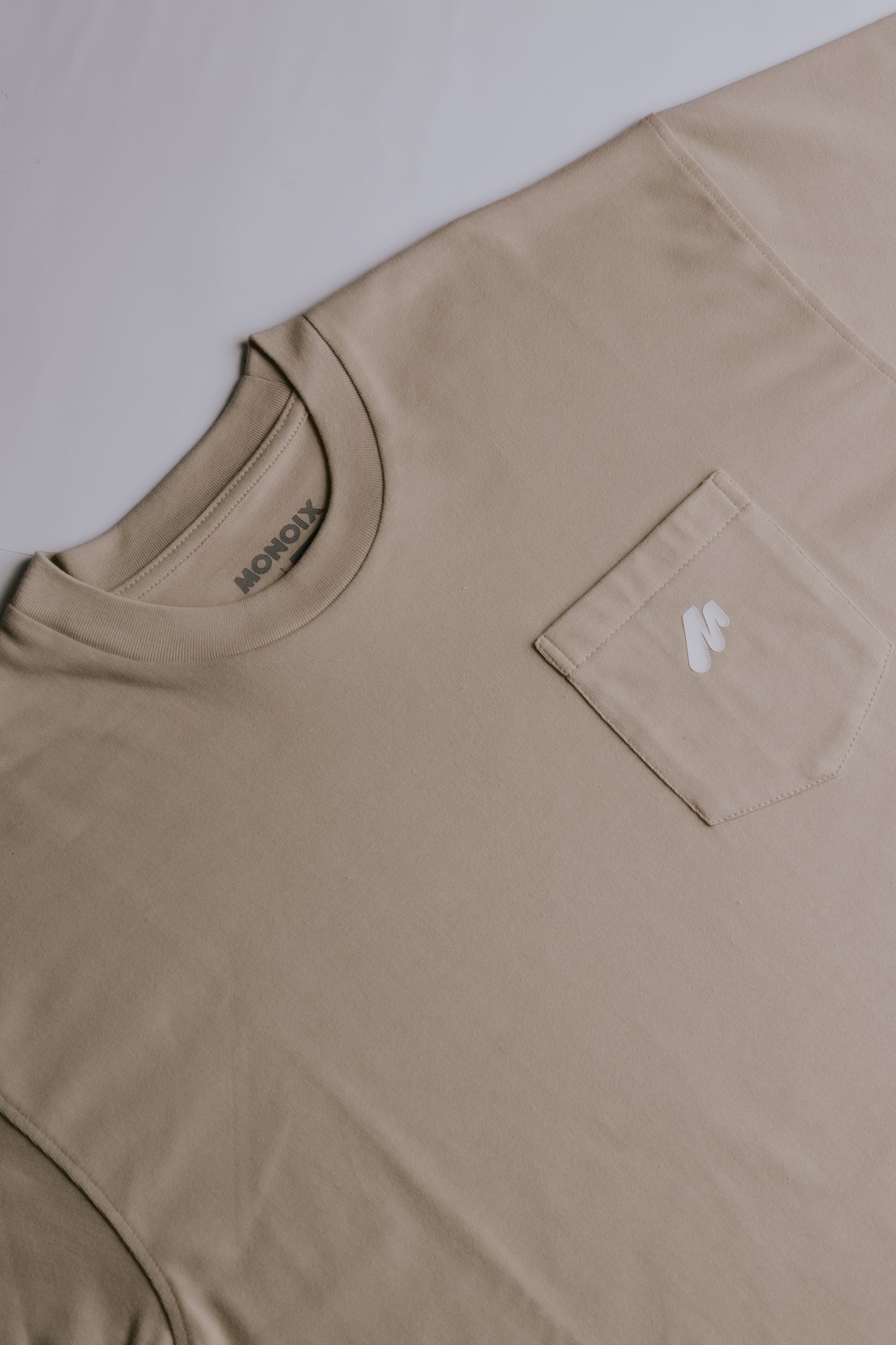 MNX URBAN STANDARD TEE